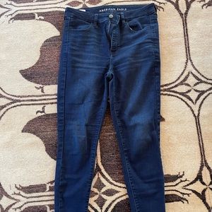 American Eagle dark wash Super Stretch Hi-Rise jeans, size 8 Regular